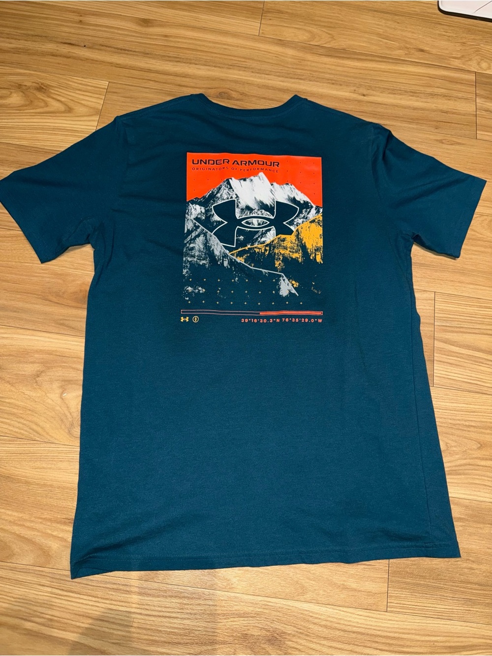 Under Armour Men's dark Green/teal Graphic Short Sleeve Tee Mens Large